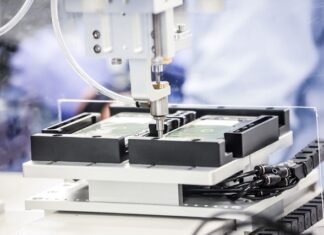 Mirgor produce el primer celular con tecnología 5G del país