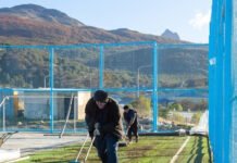 Avanza la construcción del Playón deportivo y Plaza en el Barrio Mirador de los Andes