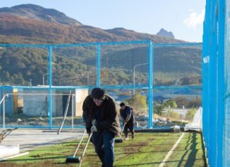 Avanza la construcción del Playón deportivo y Plaza en el Barrio Mirador de los Andes