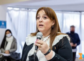 La ministra Castillo no convenció a los legisladores de la oposición