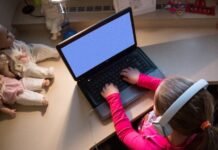 Tolhuin participa de una capacitación a docentes sobre Grooming