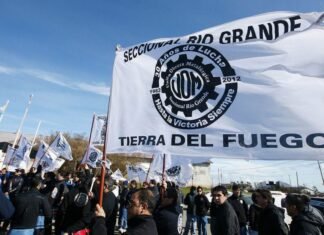 ¿A quién le hace paro la UOM?