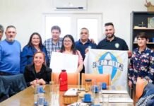 El Gobernador Melella se reunió con representantes gremiales del sector textil de la provincia