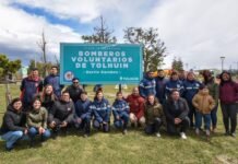 Inauguraron el cartel de la Plaza Integradora Bomberos Voluntarios en Tolhuin