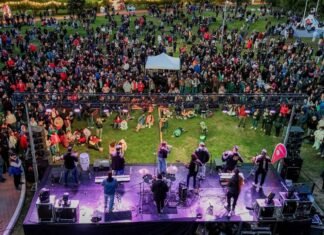 Ushuaia celebró el “día más largo” con una multitudinaria jornada cultural en el paseo de las rosas