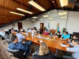 Funcionarios municipales de Ushuaia evaluaron con los gremios el impacto de la quita de fondos de coparticipación