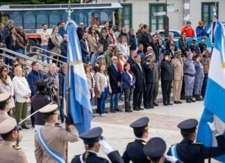 Tierra del Fuego celebró 122 años de presencia argentina ininterrumpida en el continente blanco