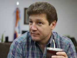 Melella vetó la ley que buscaba frenar la reforma constitucional
