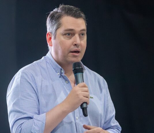 Martín Perez pidió resguardar el empleo petrolero y sostener la producción energética