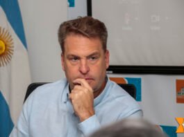 Von der Thusen cita a la CNRT y a referentes sociales