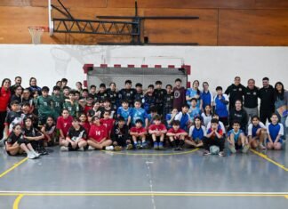 El handball infantil vivió una gran jornada deportiva en Tolhuin