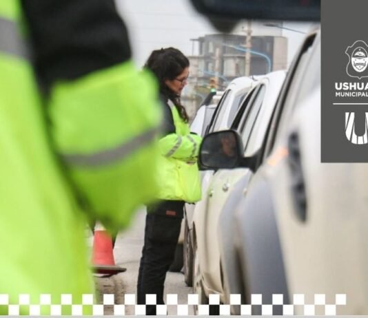 Operativo especial de tránsito por la descarga de los componentes de la nueva usina