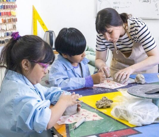 El centro cultural Alem invita a la comunidad a ser parte de sus 25 años