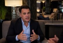 Gustavo Ventura: “Tenemos que volver a prender los motores de la producción, y esto no se puede hacer con los que nos trajeron a esta situación”